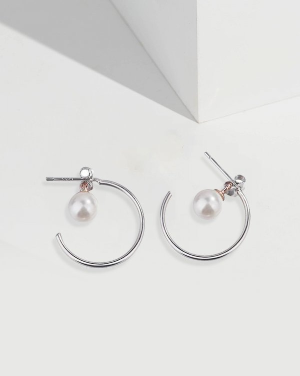 Japanese and Korean style new pearl earrings